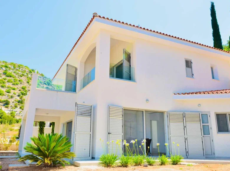 4 bedroom Villa  Tala, Cyprus