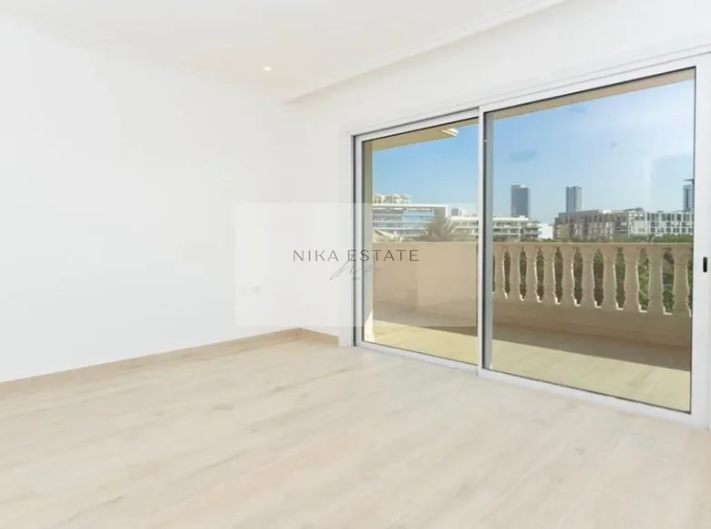 2 bedroom apartment 1 421 m² Dubai, United Arab Emirates