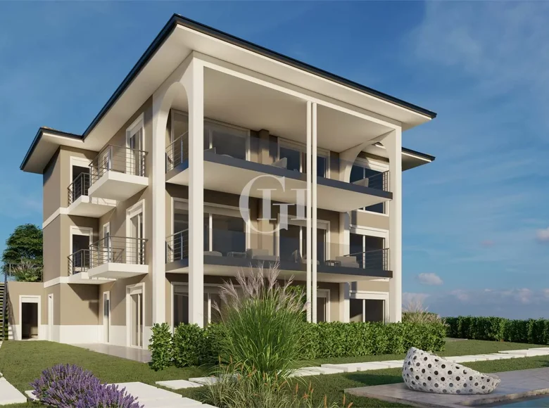 Квартира 4 комнаты 200 м² Lonato del Garda, Италия