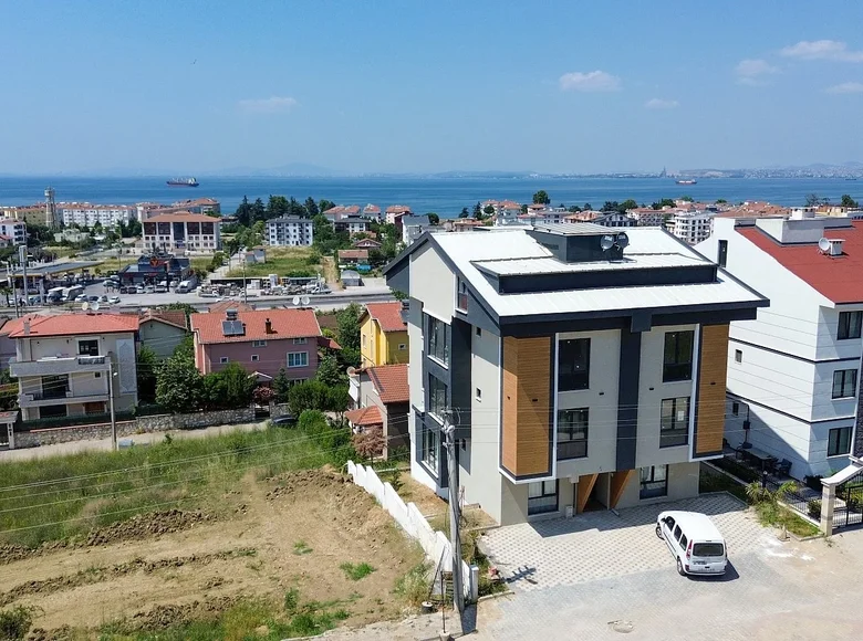 Dúplex 5 habitaciones 180 m² Ciftlikkoy, Turquía