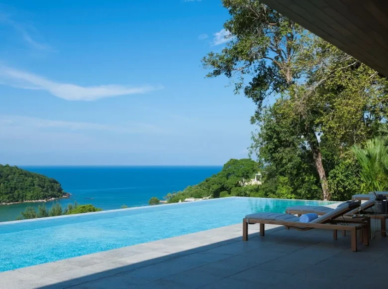 Villa de 6 chambres 3 281 m² Phuket, Thaïlande