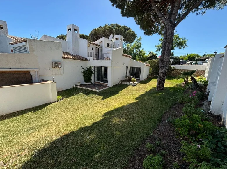 Dom 2 pokoi 140 m² Casares, Hiszpania