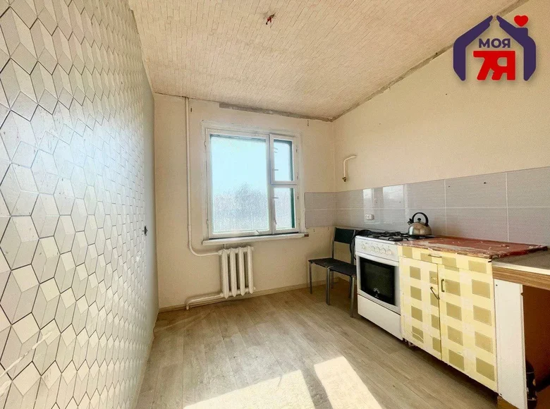 Mieszkanie 4 pokoi 68 m² Soligorsk, Białoruś