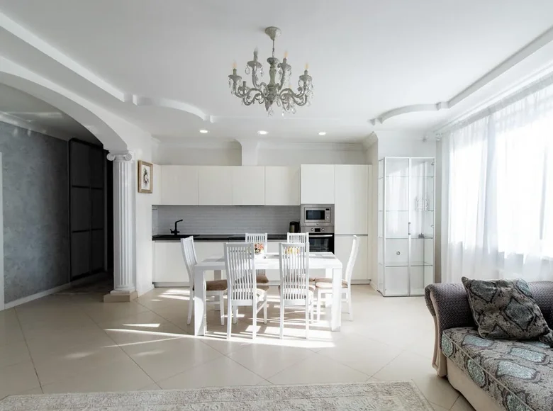 2 room apartment 58 m² Minsk, Belarus