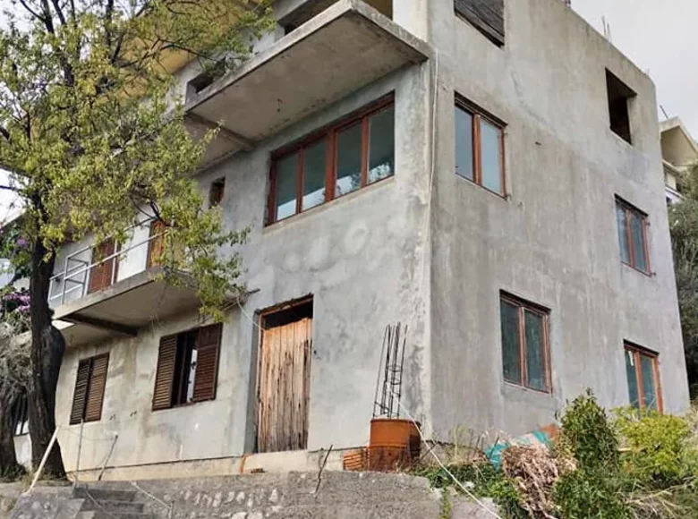 Casa 3 habitaciones 360 m² Bar, Montenegro