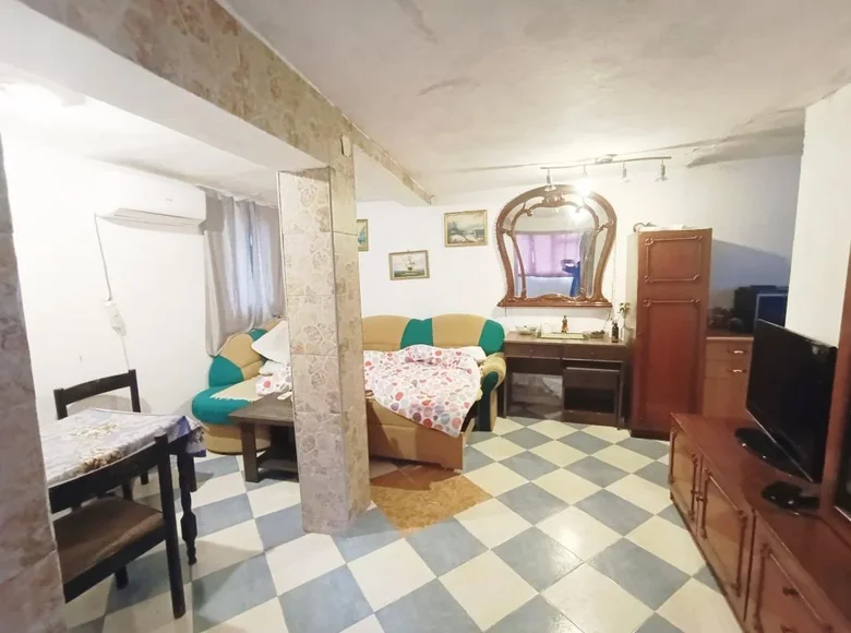 Haus 3 Schlafzimmer 303 m² Petrovac, Montenegro