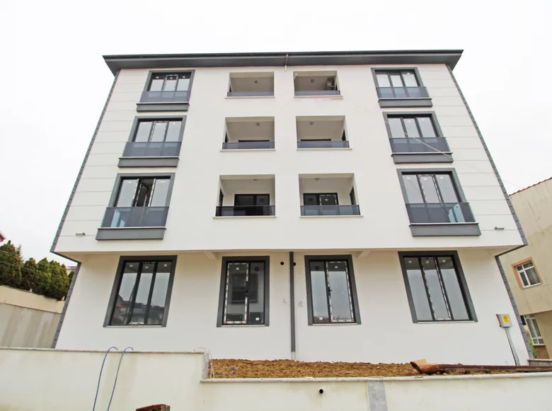 Appartement 4 chambres 117 m² Ciftlikkoey, Turquie