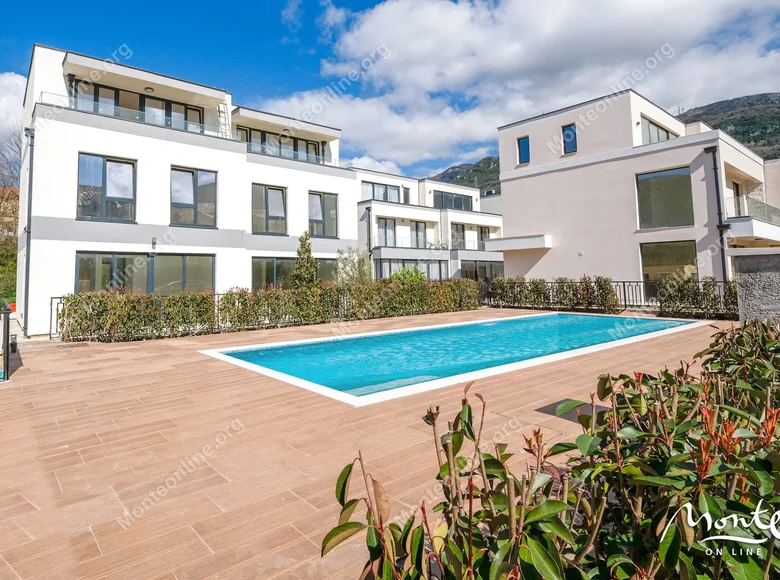 3 bedroom villa 156 m² Budva, Montenegro