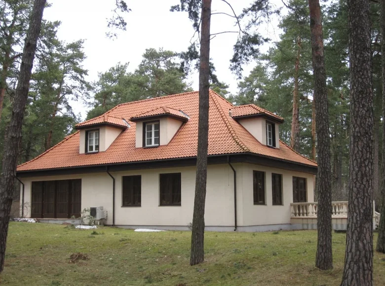 Вилла 5 спален 320 м² Рига, Латвия