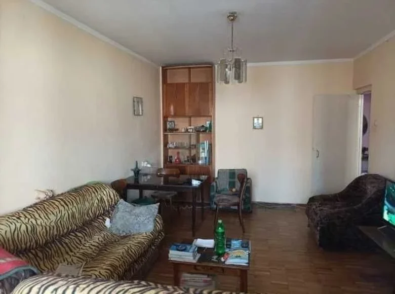 Kvartira 3 xonalar 85 m² Toshkentda