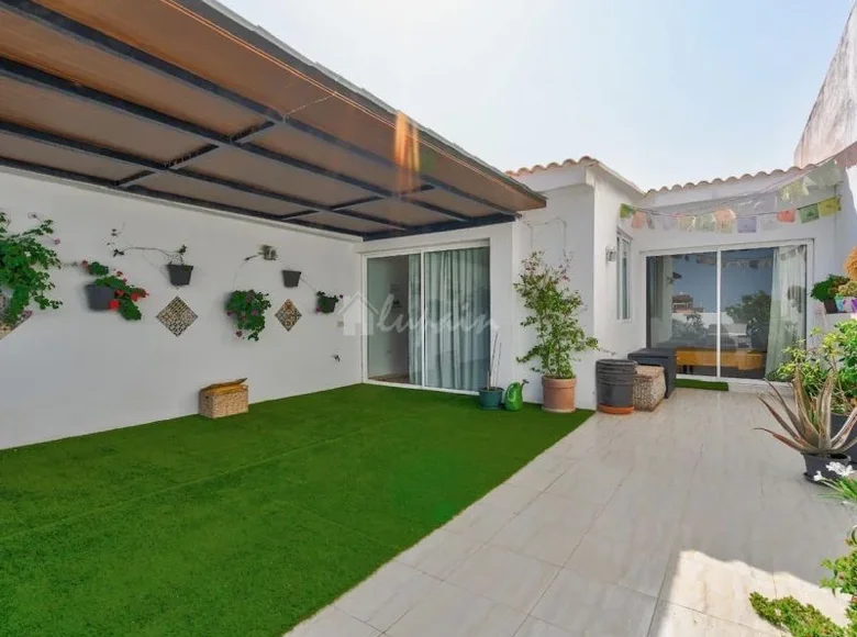 3-Schlafzimmer-Bungalow 763 m² Castro, Spanien