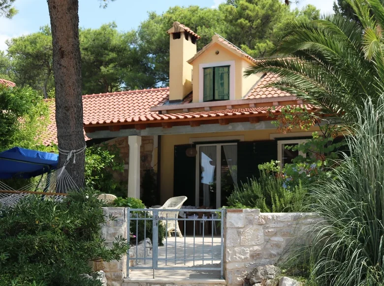 villa de 3 chambres 210 m², Tous les pays