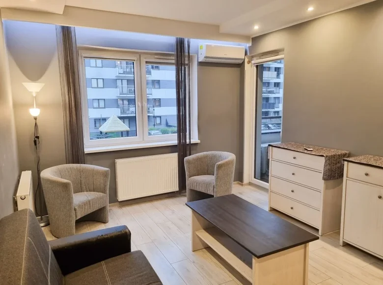 1 room apartment 33 m² Poznan, Poland