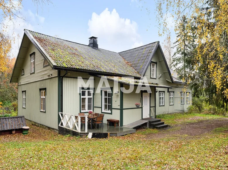 Maison 10 chambres 400 m² Maentsaelae, Finlande