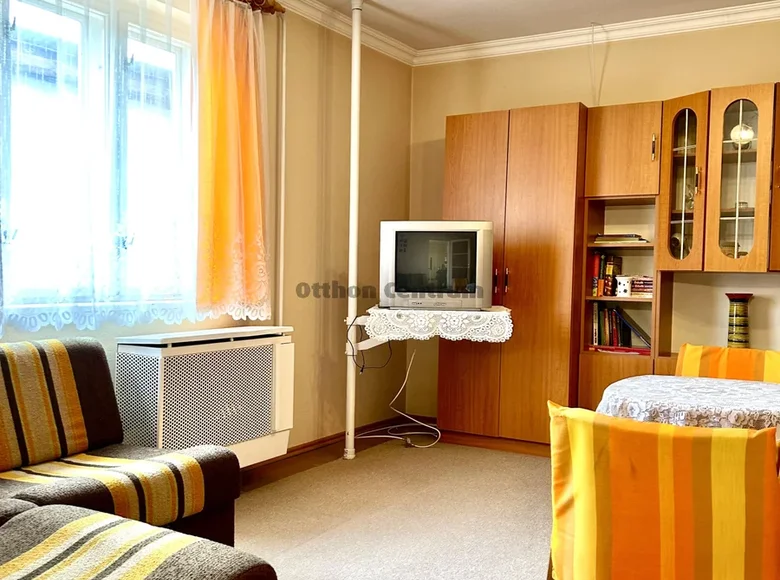 Dom 2 pokoi 105 m² Cegled, Węgry