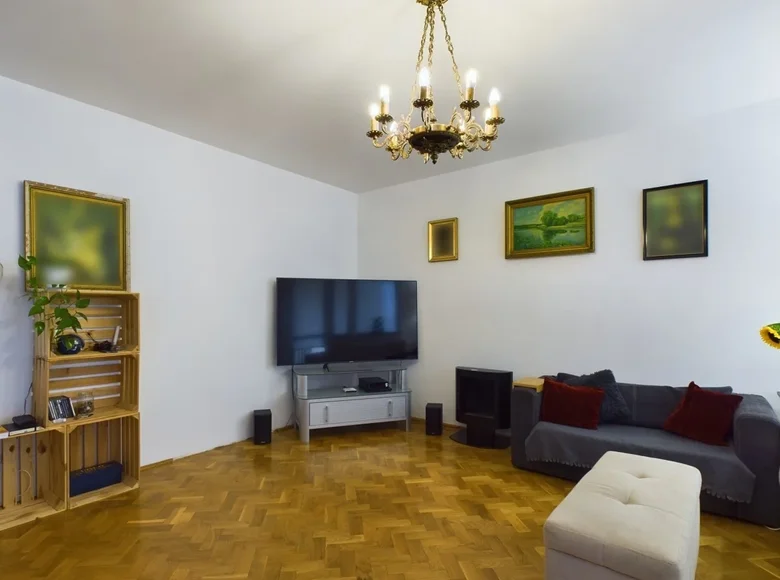 Mieszkanie 4 pokoi 78 m² Warszawa, Polska