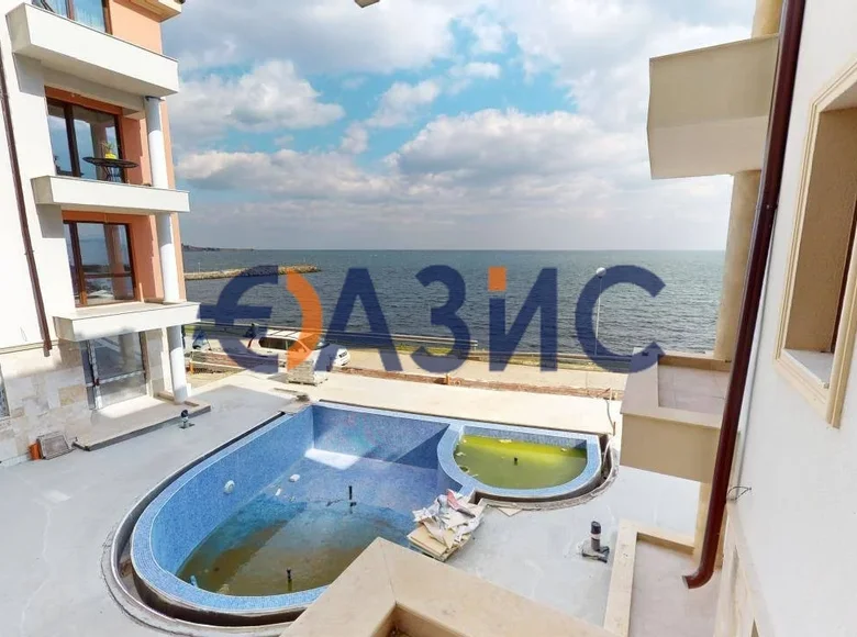 Квартира 2 комнаты 63 м² Равда, Болгария