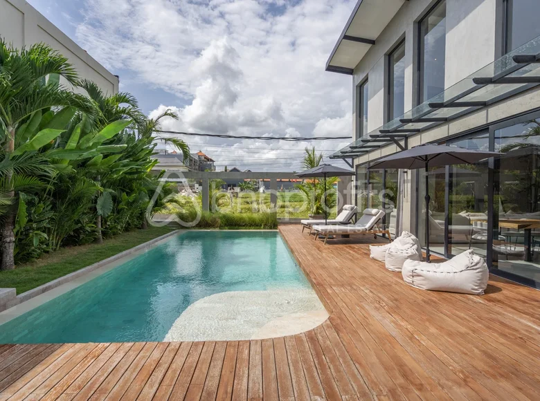 Villa de 4 dormitorios  Tibubeneng, Indonesia