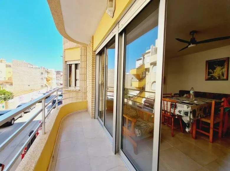 2 bedroom apartment 76 m² Torrevieja, Spain