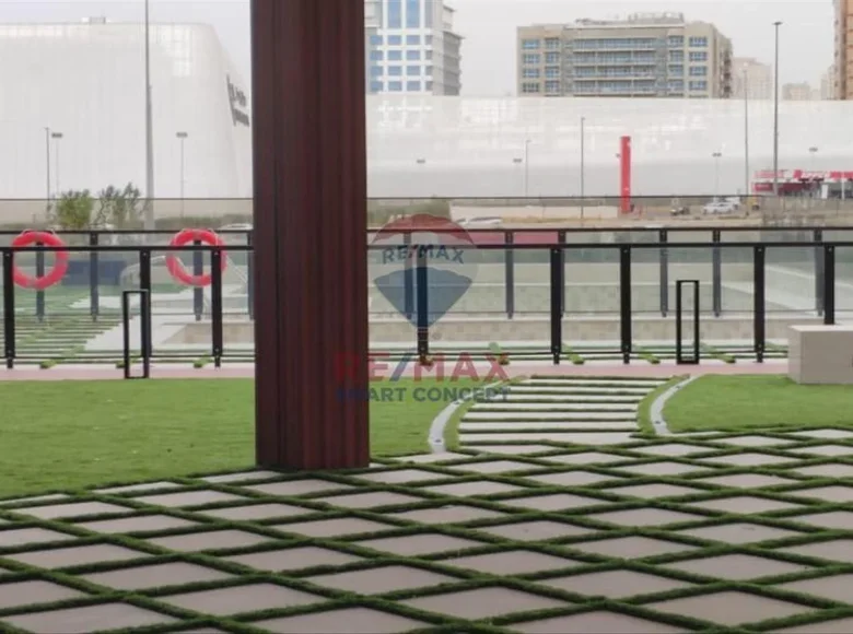 1 bedroom apartment 715 m² Dubai, United Arab Emirates
