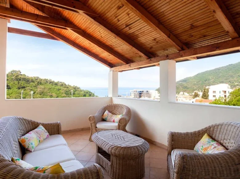 Wohnung 1 Schlafzimmer 69 m² Petrovac, Montenegro