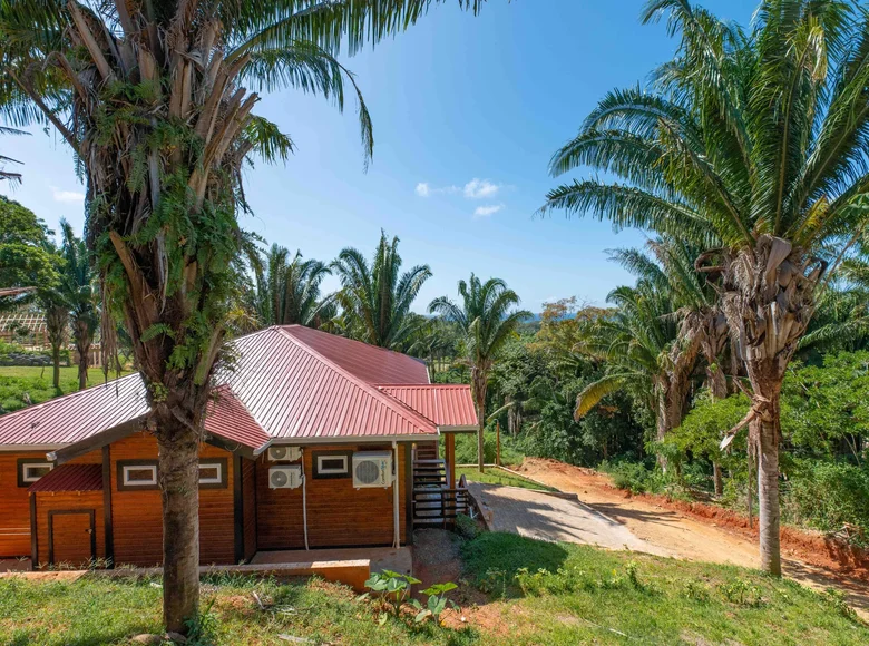 4 bedroom house 163 m² West End, Honduras