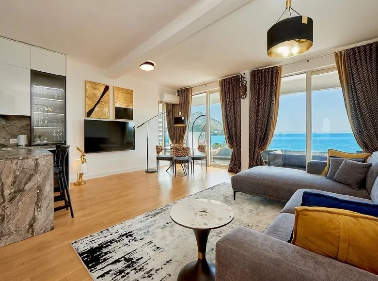 Wohnung 1 Schlafzimmer  Becici, Montenegro