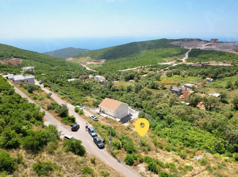 Land 1 587 m² Montenegro, Montenegro