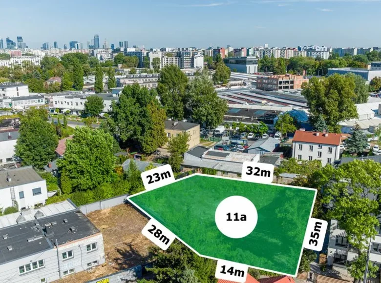 Land 1 136 m² Warsaw, Poland