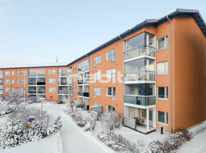 Apartamento 1 habitación 33 m² Helsinki sub-region, Finlandia