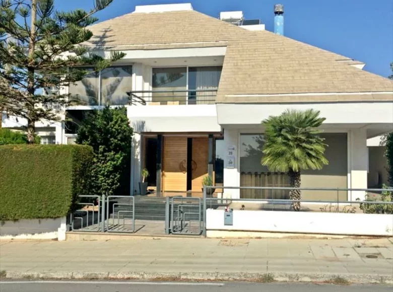 Dom wolnostojący 6 pokojów 300 m² Limassol Municipality, Cyprus