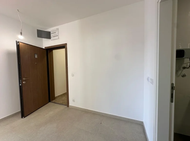 Mieszkanie 3 pokoi 83 m² Becici, Czarnogóra