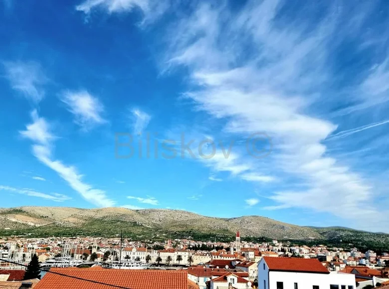 Dom 3 pokoi 129 m² Trogir, Chorwacja