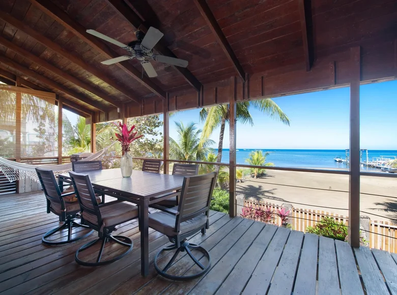 2 bedroom house 139 m² Sandy Bay, Honduras