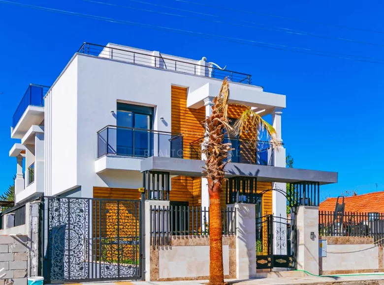 Apartamento 1 habitación 300 m² Muratpasa, Turquía
