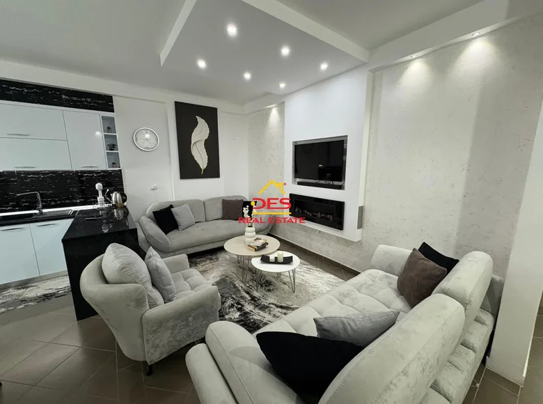 2 bedroom apartment 92 m² Bashkia Vlore, Albania
