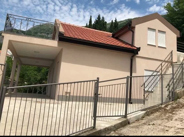 Dom 3 pokoi 147 m² Czarnogóra, Czarnogóra