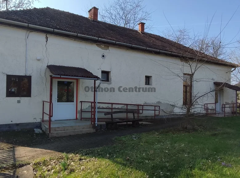 Dom 5 pokojów 151 m² Ujlorincfalva, Węgry