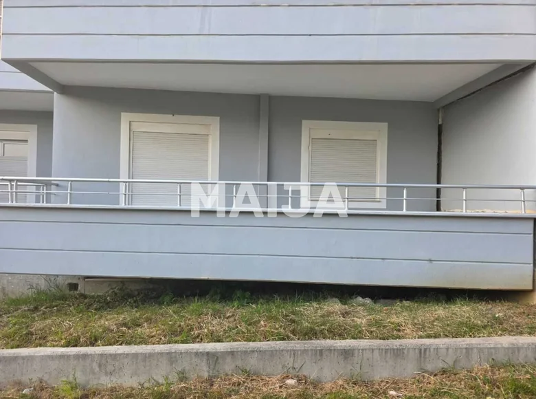 Квартира 3 комнаты 102 м² Влёра, Албания