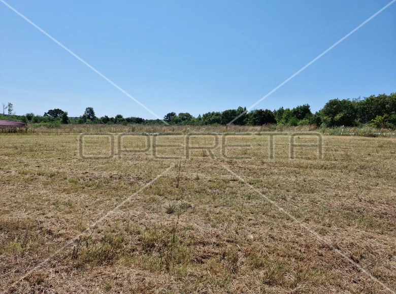 Land 2 746 m² Marcana, Croatia