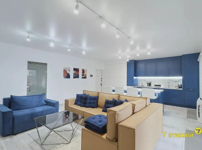 Wohnung 3 zimmer 75 m² Ratamka, Belarus