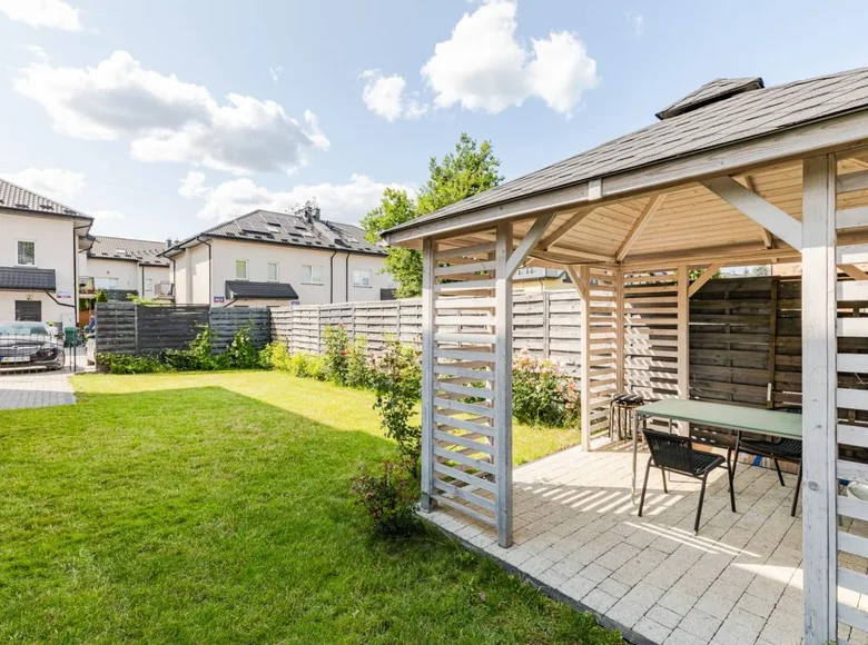 Dom 5 pokojów 129 m² Marki, Polska
