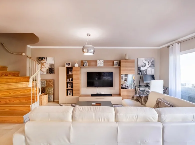 Wohnung 3 Schlafzimmer 146 m² Marbella, Spanien
