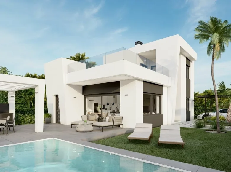 Villa de tres dormitorios 139 m² Torrevieja, España