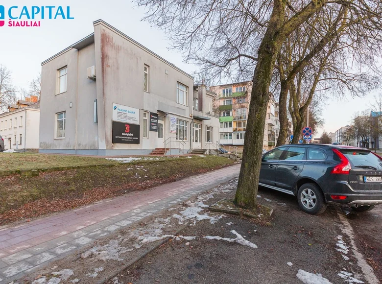 Commercial property 80 m² in Šiauliai, Lithuania