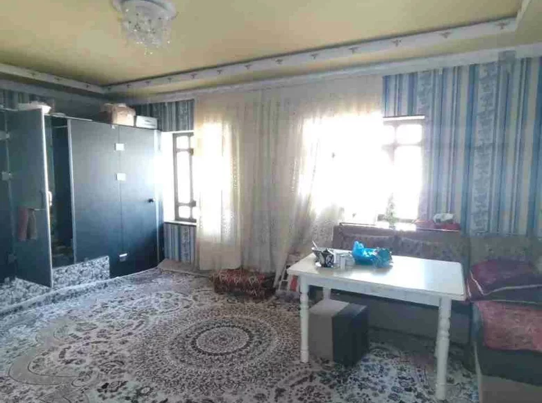 Дом 5 комнат 76 м² Ташкент, Узбекистан