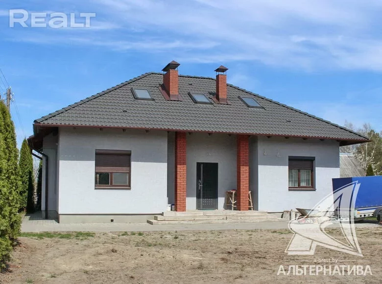 House 140 m² Vialikija Matykaly, Belarus