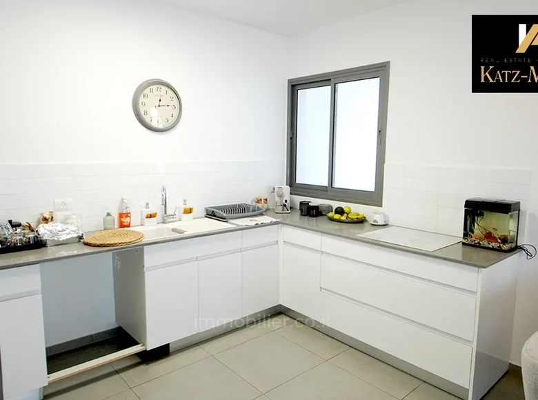 Wohnung 4 zimmer 100 m² Kfar Yona, Israel