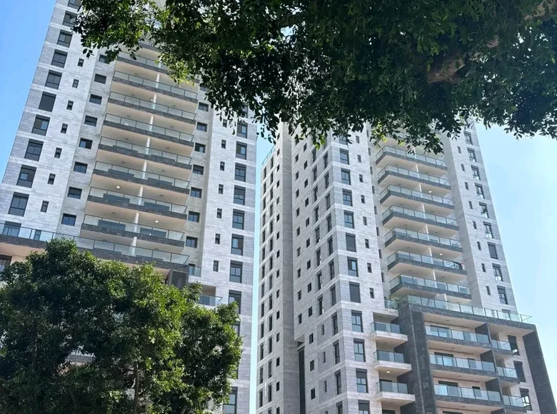 2 bedroom apartment 67 m² Petah Tikva, Israel