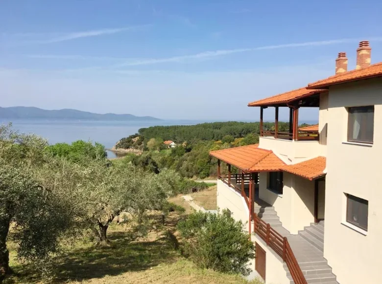 5 bedroom villa 240 m² Nautilus, Greece